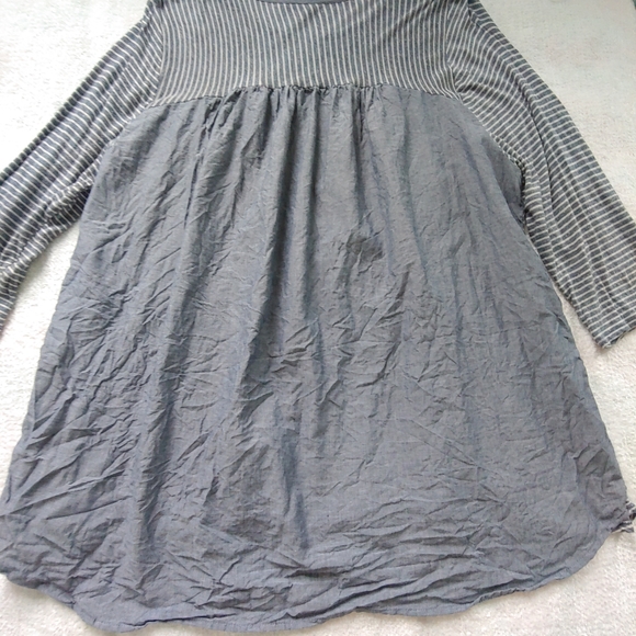 GUC Plus Size Lucky Brand Woven Back Chambray Blue & White Striped Top – Size 2X - Picture 7 of 11